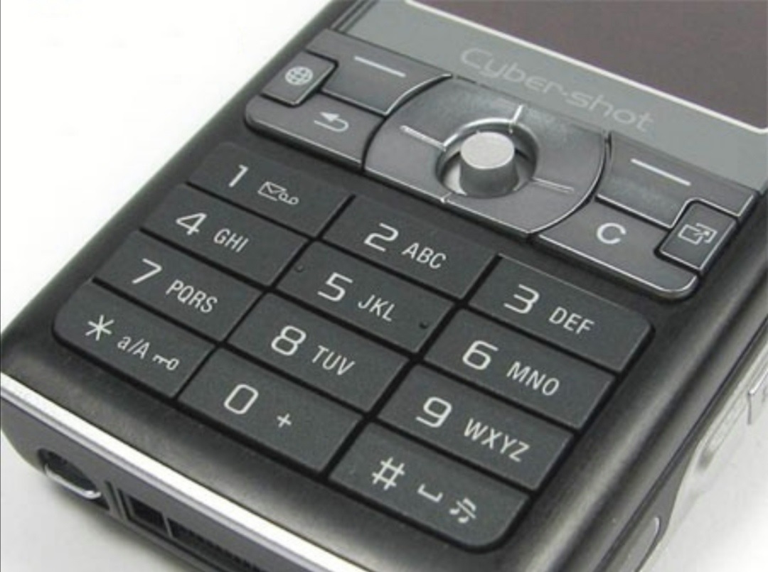 经典手机索尼爱立信k800外观图片(索尼历代手机型号大全)