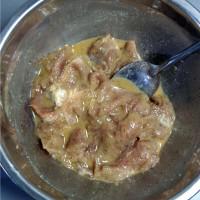 丝瓜肉片汤的做法大全(鸡腿菇丝瓜肉片汤的做法)