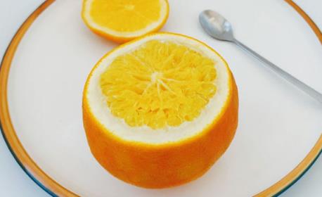 盐蒸橙子所有人都能吃吗(盐蒸橙子正常人可以吃吗)